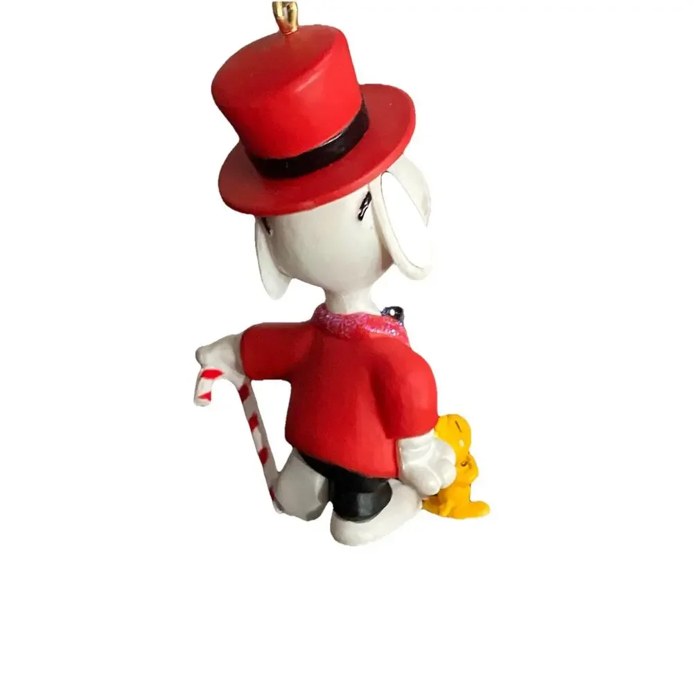 Hallmark Ornament Joe Cool Spotlight on Snoopy Series Top Hat Figure Vtg 2003